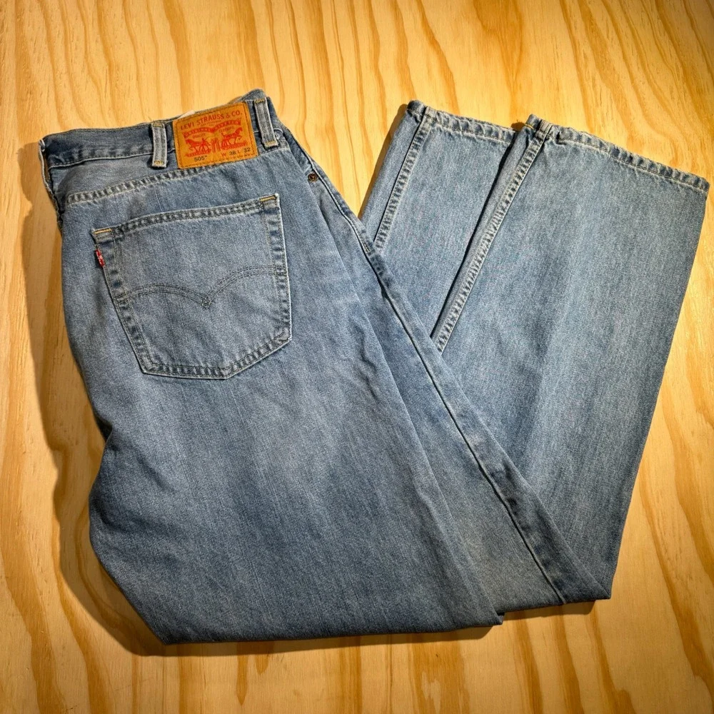 Levis 505 Regular Fit Straight Leg Jeans Men's W38 Light Wash Blue Denim